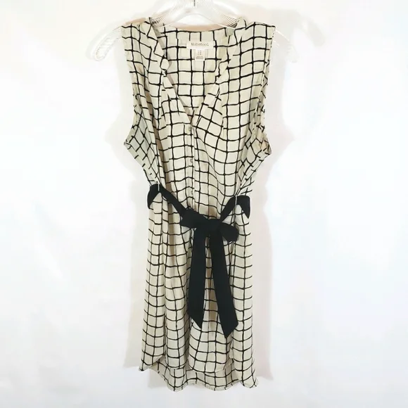 Motherhood Ivory Window Pane Sleeveless Top Maternity Medium - Picture 2 of 9